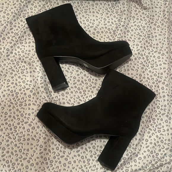 Torrid Black Platform Bootie Suede Wide Width - Picture 9 of 12